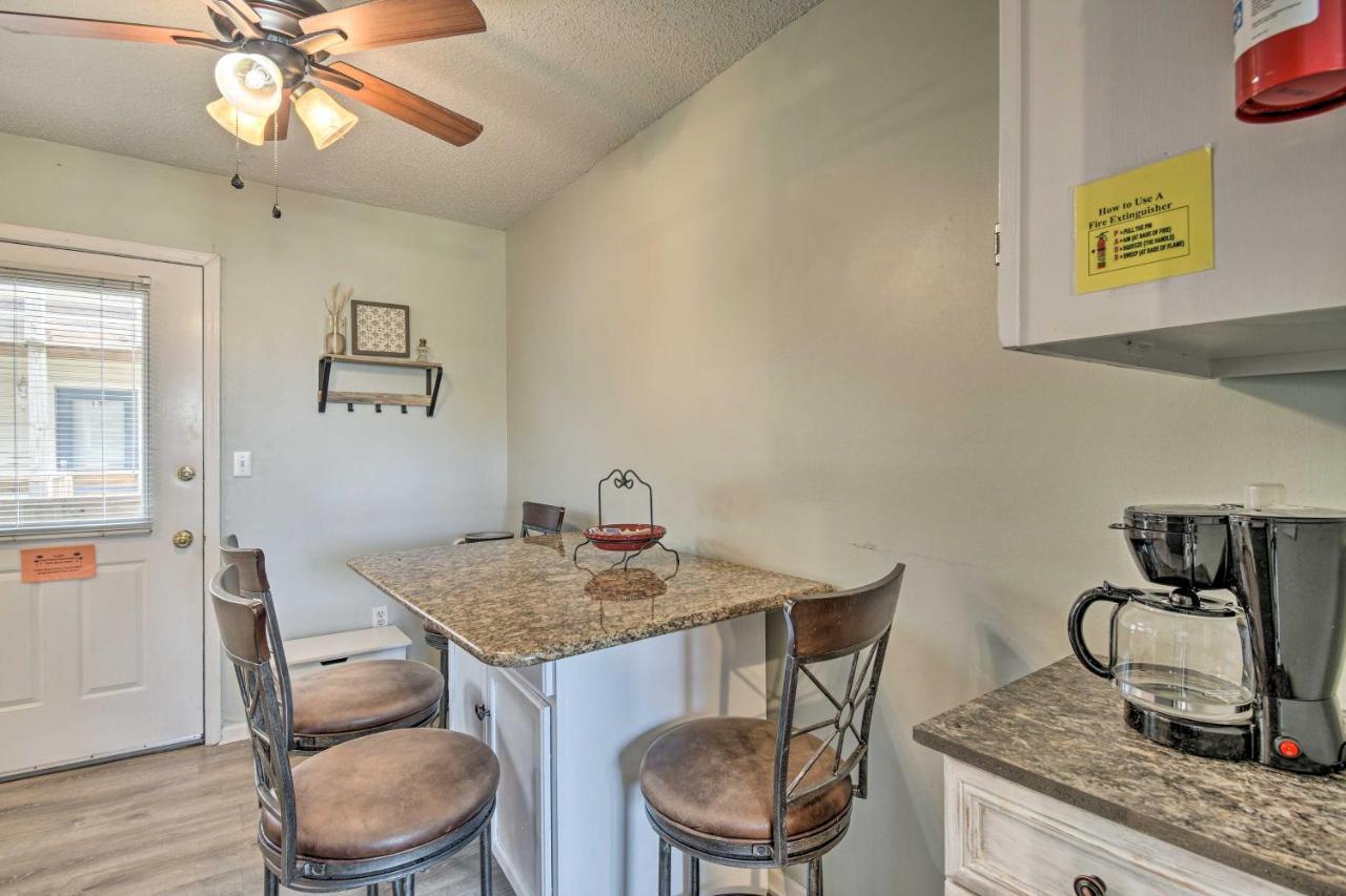 Gulf Shores Condo With Pool And Grill Walk To Beach! المظهر الخارجي الصورة